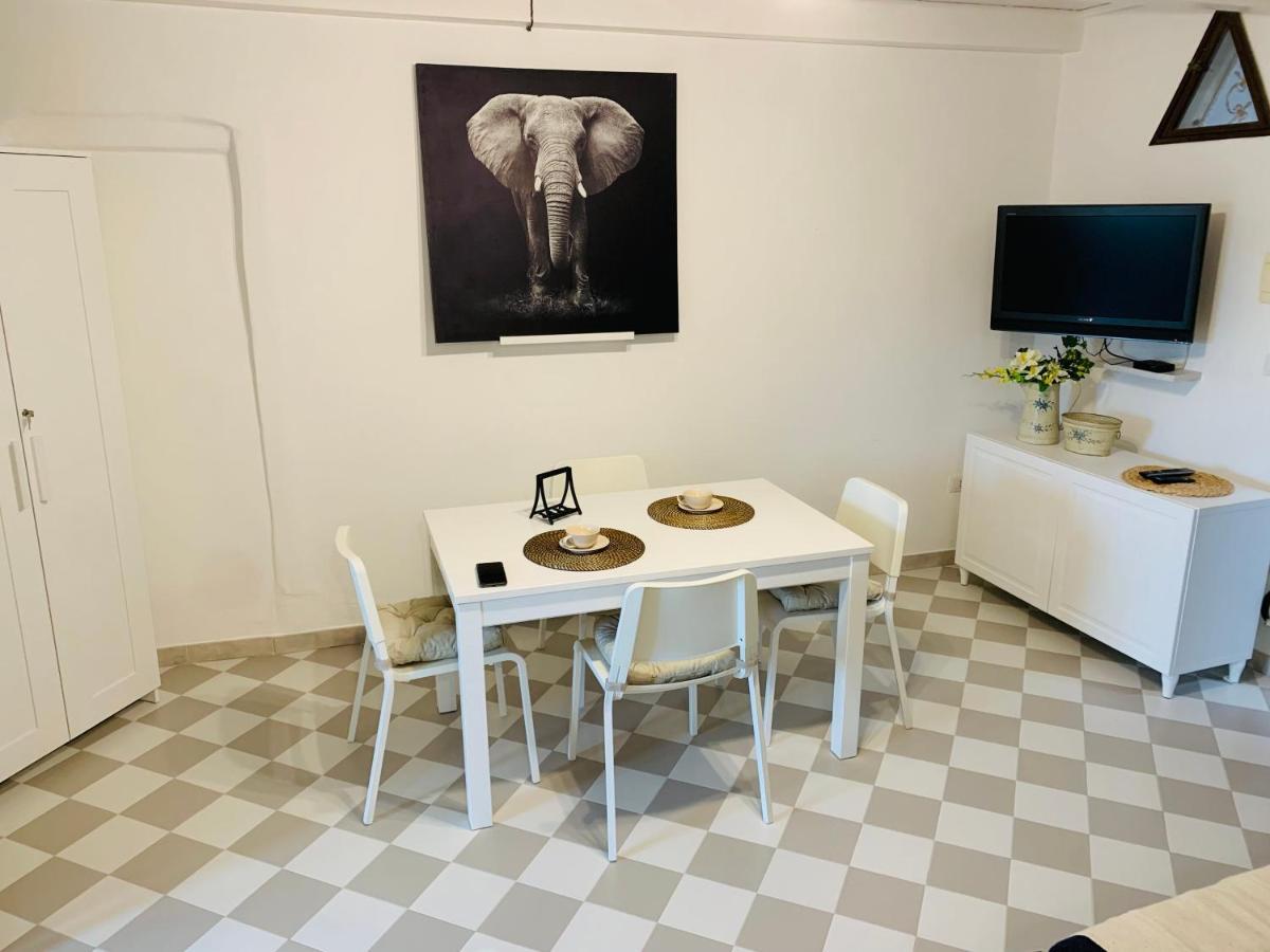 Wonderful Apartment In Old Alghero Buitenkant foto